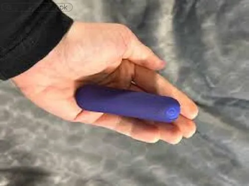 Plusone Bullet Mini Vibrator Body-safe & Waterproof